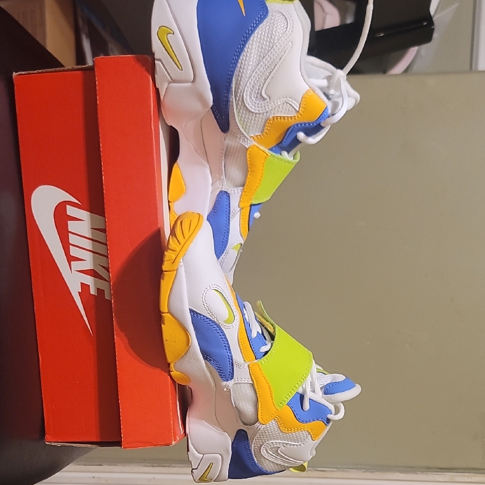 Nike Kids Blue and Yellow Sneakers
